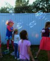 Мыльные пузыри на детском празднике